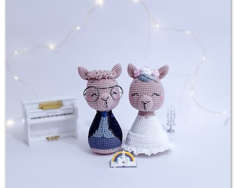 Alpaca Wedding Couple amigurumi crochet pattern