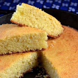 Stoneground Cornbread Mix, Southern Cooking, Savory Cornbread Mix, Homemade Bread