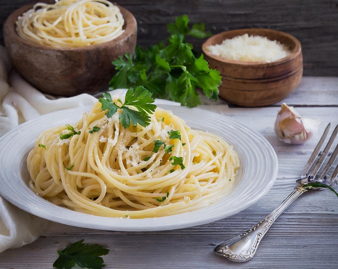Roasted Garlic & Parmesan Spaghetti