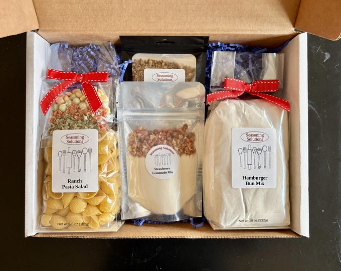 American Family Picnic Box