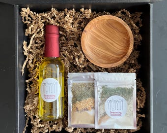 Dipping Herbs and Olive Wood Bowl with Olive Oil
