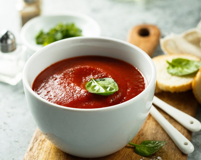 Garden Tomato & Basil Bisque Soup