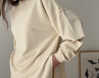 Loose plain sweatshirt for woman, Cream oversized sweatshirt, Cotton sweatshirt, Baggy sweatshirt, Fleece crewneck longsleeve sweater