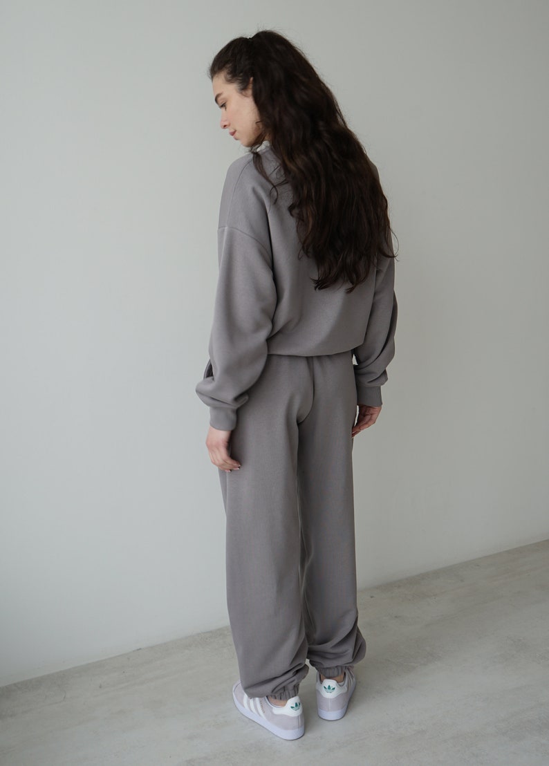 Oversized custom sweatshirt and sweatpants gray set, oversized jogger and longsleev suit, cozy casual suit image 2