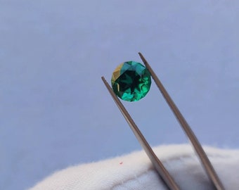 1.88 ct. Brilliant Round Synthetic Emerald