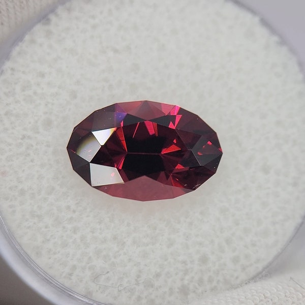 4.55 Ct. Simple Oval Cut Malawi Garnet - Loose Gemstones by Gemstone Tech - Free Shipping