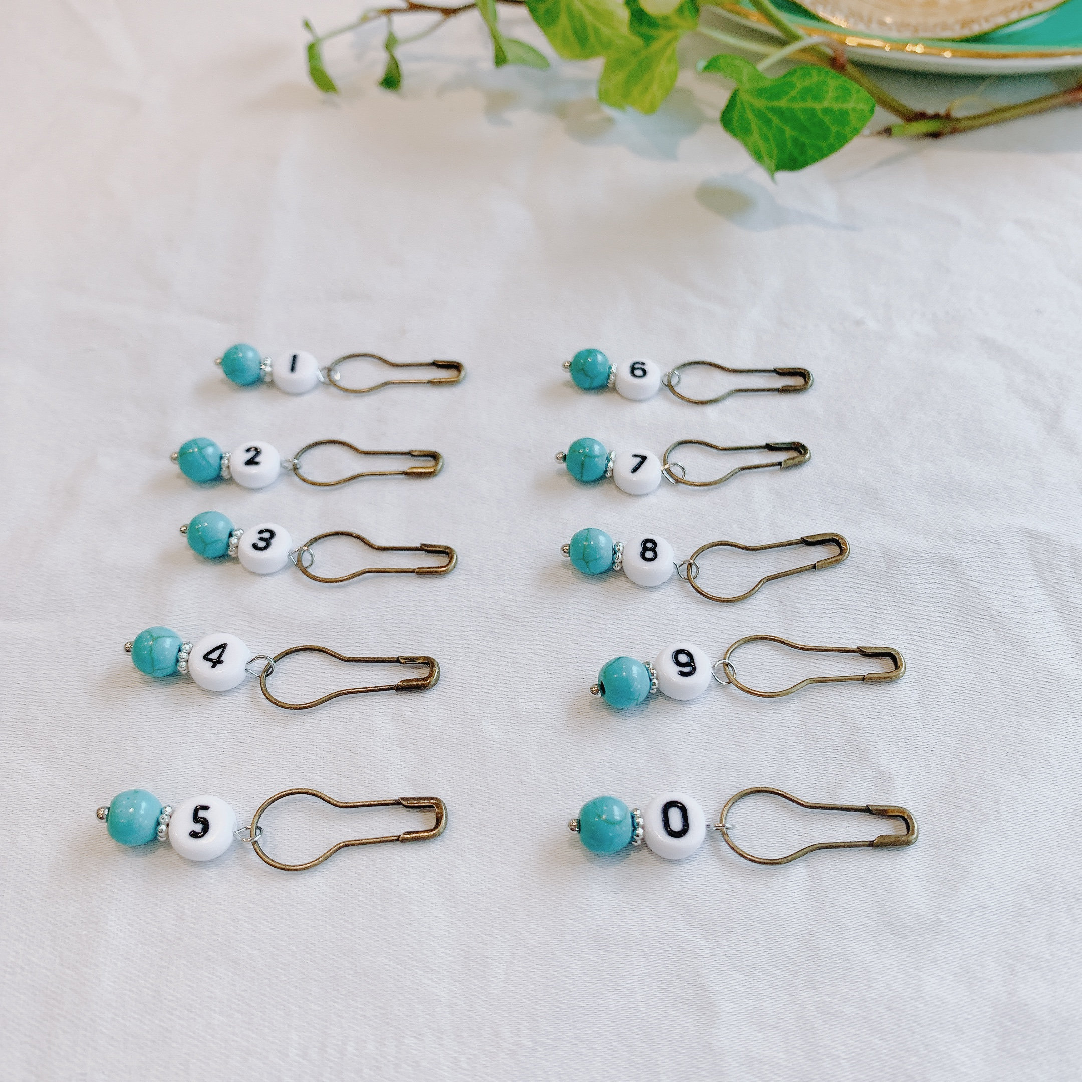 1-10 Numbered Stitch Markers for Knitting- Beaded Row Counter