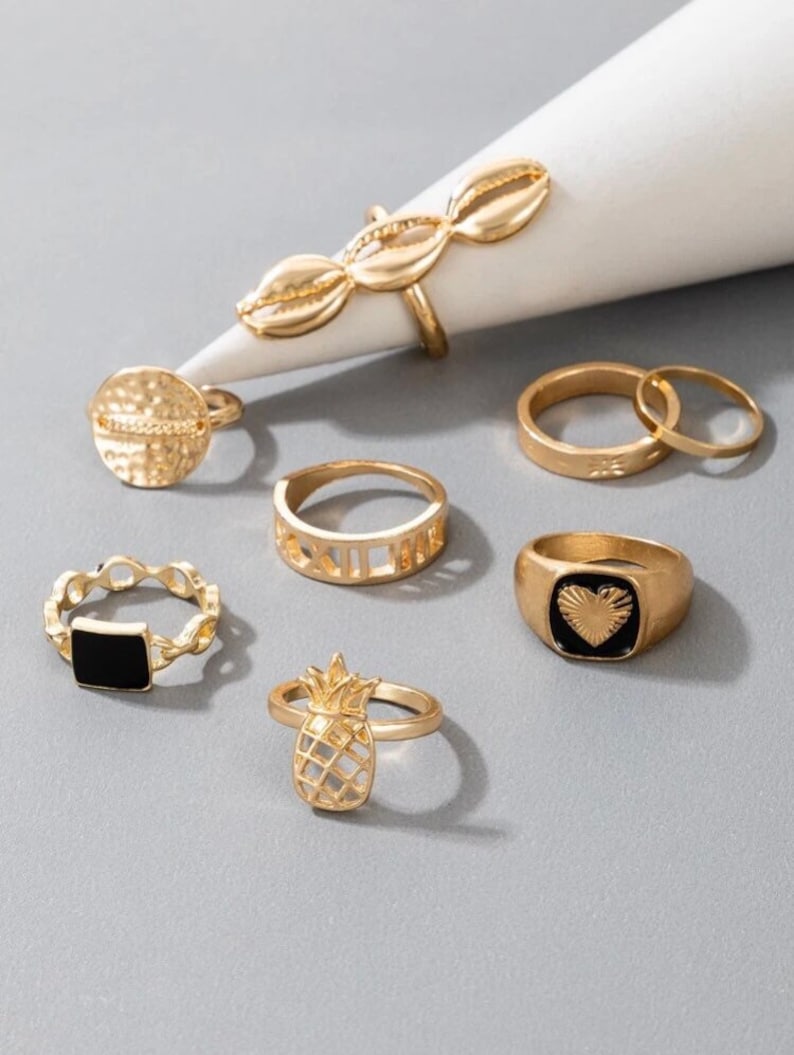 Gold Stacking Ring Stacking Ring set Stacking Ring Set 8 piece shell Ring Gold Heart Stacking Ring Set Bohemian Ring Gold Ring Set