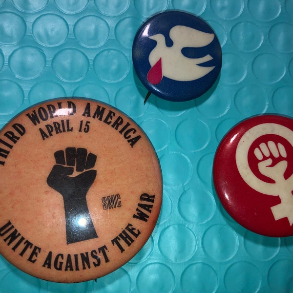 Vintage Original 1960s War Protest, Third World America, Peace Sign Pin Backs, Buttons.  Rare Find.