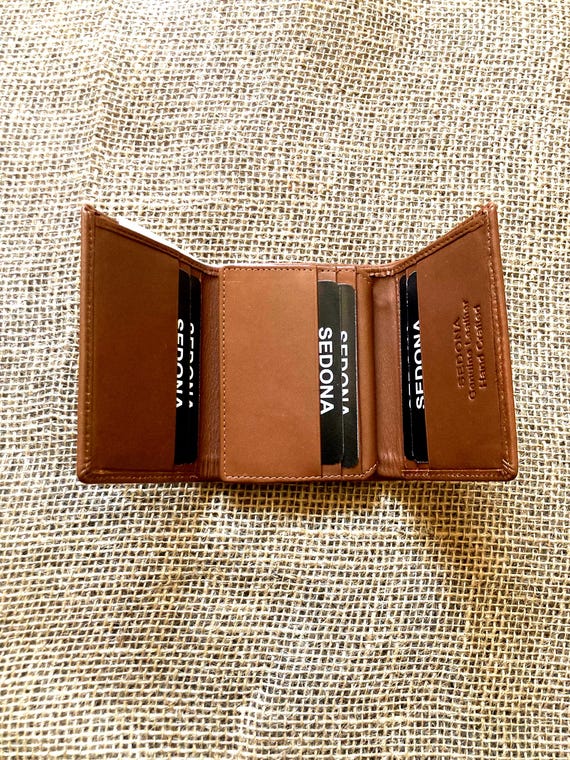 SEDONA® Trifold Wallet with Center Flap Window