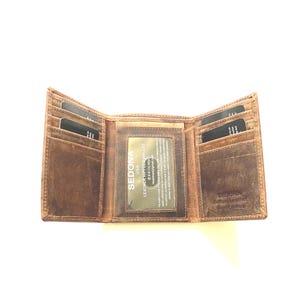 Cartera grande de tres pliegues SEDONA®, aspecto vintage, piel de búfalo