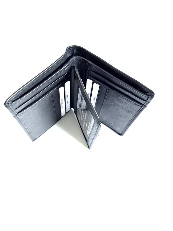 SEDONA® RFID Bifold Wallet with Center Flap, 13 Card Slots