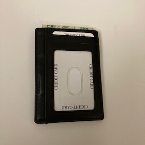 SEDONA® Minimalist Wallet with Magnetic closure