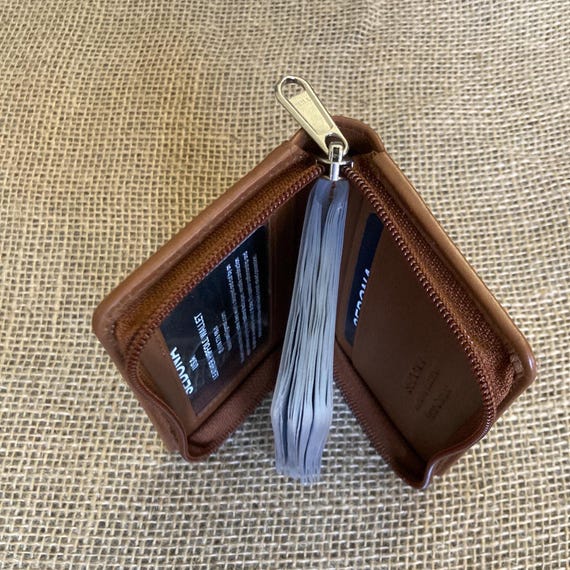 SEDONA® Women’s Photo Credit Card Holder with zipper closure