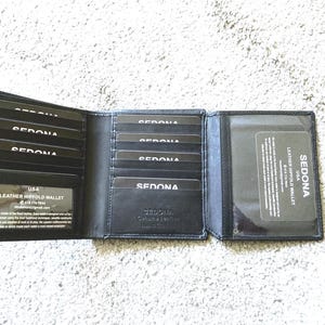 Hipster trifold wallet classic design
