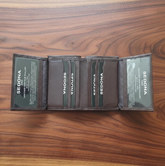 Cowhide leather fourfold wallet with RFID blocking, 16 card slots