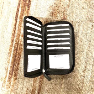 SEDONA® Leather Credit Card Holder with Zipper Closure