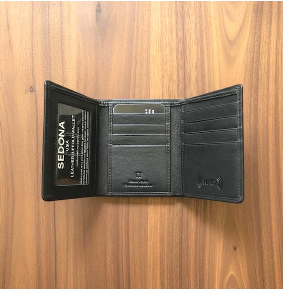 Cowhide Leather Minimalist Trifold Wallet with RFID security