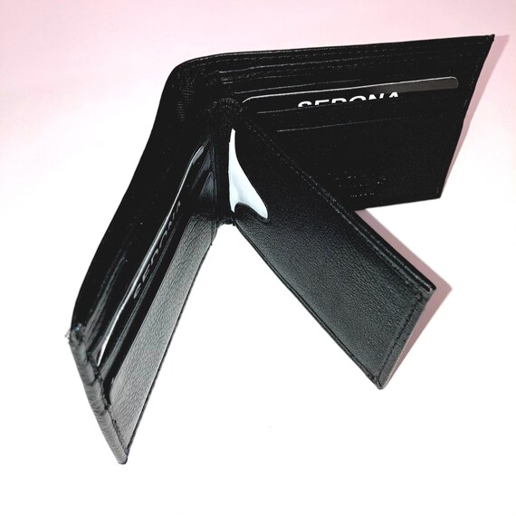 SEDONA® Bifold Wallet with pullout center flap