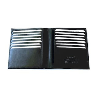 Cartera Hipster de cuero plegable delgada SEDONA® con 14 ranuras para tarjetas