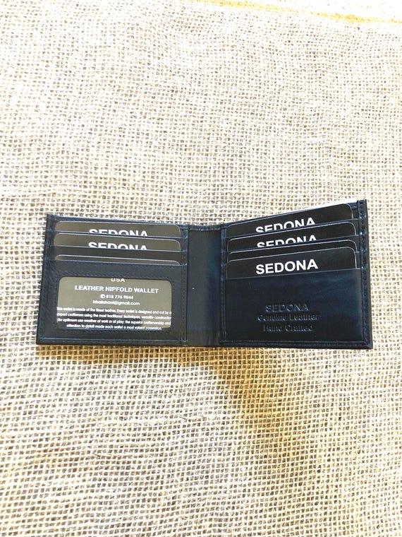 SEDONA® Simple bifold leather wallet with 6 card slots and single ID window