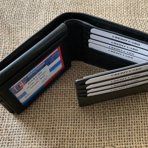 SEDONA® Bifold Wallet with Side closure flap