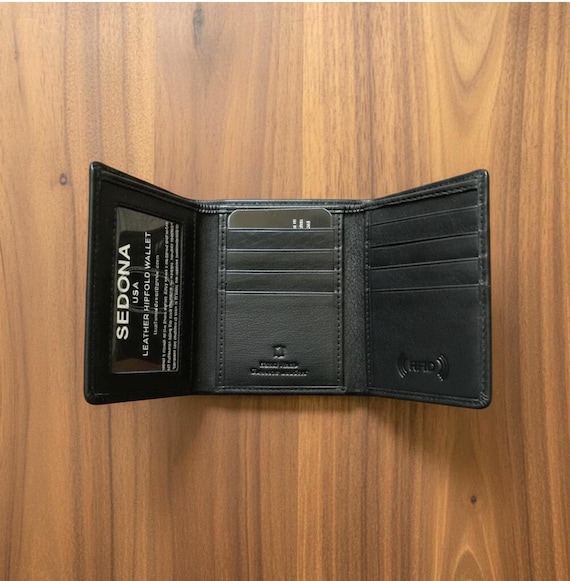 Cowhide Leather Minimalist Trifold Wallet with RFID security