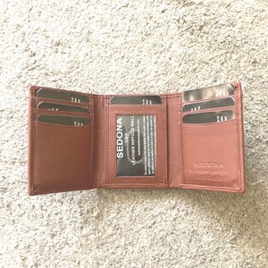 SEDONA® Trifold Wallet with Zipper in Cash Compartment