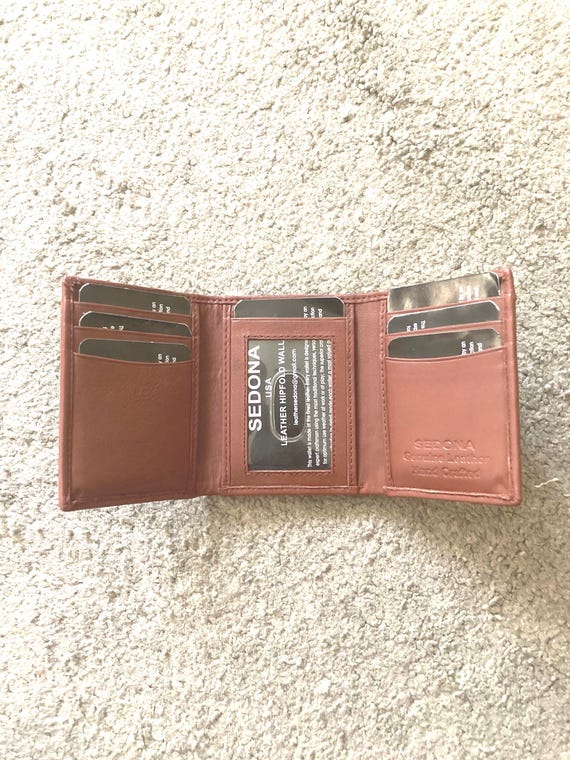 SEDONA® Trifold Wallet with Zipper in Cash Compartment