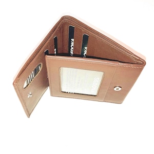 SEDONA® Hipster Trifold Wallet with Snap Closure-RFID