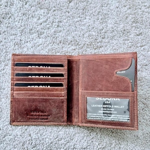 SEDONA® Buffalo Leather Hipster Wallet