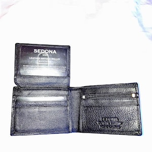 SEDONA® Bifold Leather Wallet with Zipper for Coins