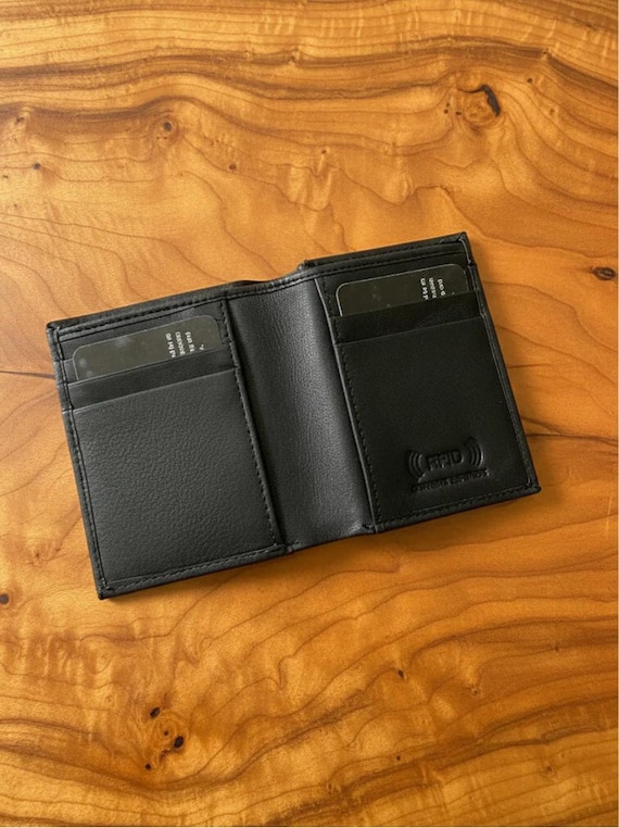 Cowhide Leather Minimalist Wallet with RFID Protected