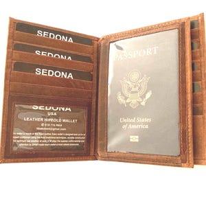 Cartera para pasaporte de piel de búfalo SEDONA®