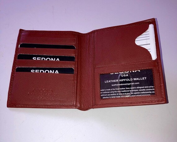 SEDONA® Hipster Wallet with zipper in cash compartment