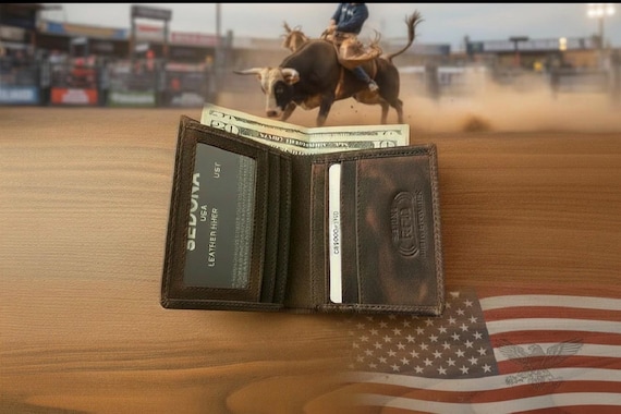 Minimalist Quick draw Bifold Wallet in Buffalo leather