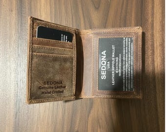 Minimalist Bifold leather Wallet in buffalo leather