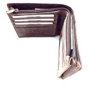 Cartera de cuero plegable SEDONA® RFID con compartimento extendido para efectivo