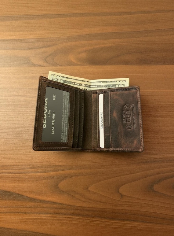 Minimalist Bifold Wallet in Buffalo Leather with RFID Security