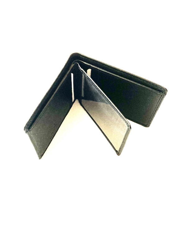 Minimalist Bifold full grain leather Wallet