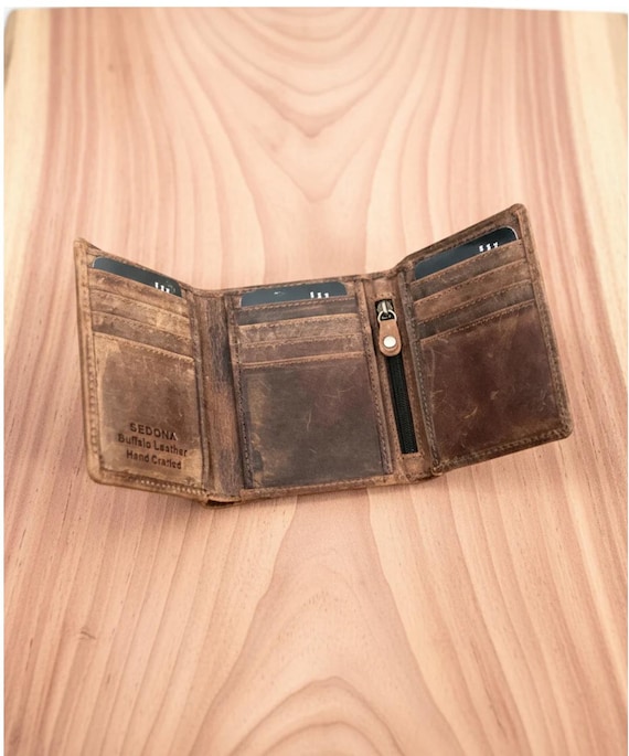 Buffalo Leather Trifold Wallet with Zipper in Cash Compartment