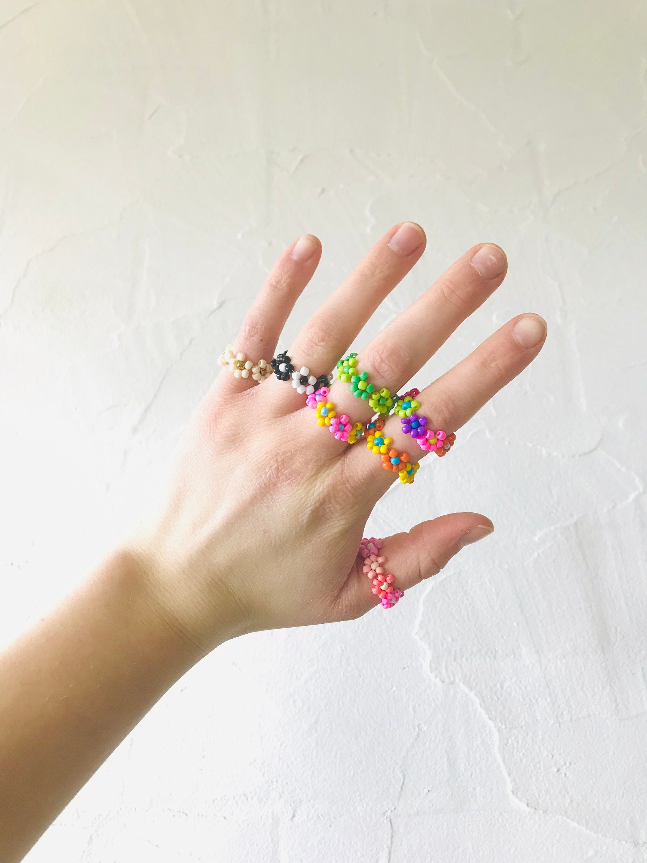 Flower Stretch Ring Custom Daisy Chain Ring Seed Bead Flower Ring