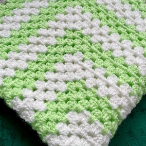 Handmade ||  crochet || green and white baby blanket || baby blanket