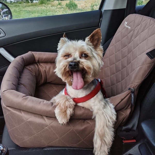 Brown Pet Car Seat in durable waterproof fabric | Car Seat for dogs small seizes | Pet Car Bed