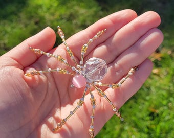 Adorno de araña con cuentas: adorno navideño hecho a mano