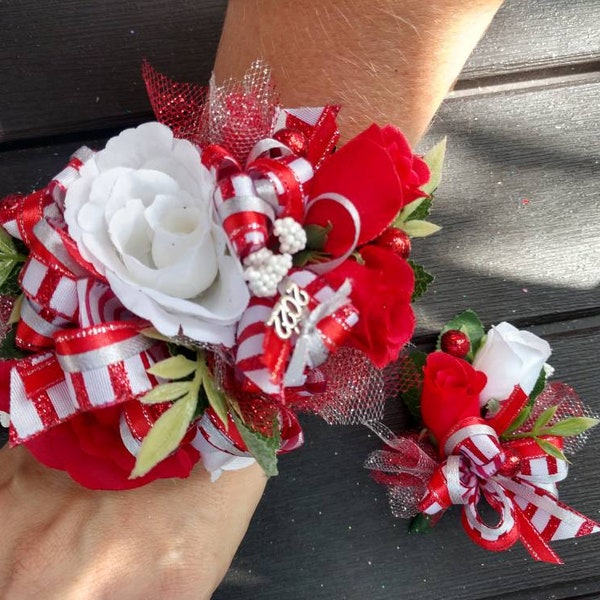 Corsage Etsy