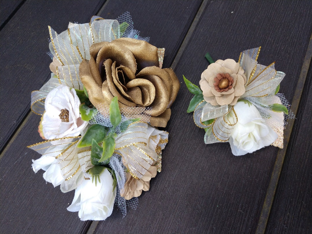 Handmade Gold Beige Paper Flower Corsage and Boutonniere Set Prom Wedding Neutral Keepsake - Etsy Handmade Gold Beige Paper Flower Corsage and Boutonniere Set Prom Wedding Neutral Keepsake - Etsy
