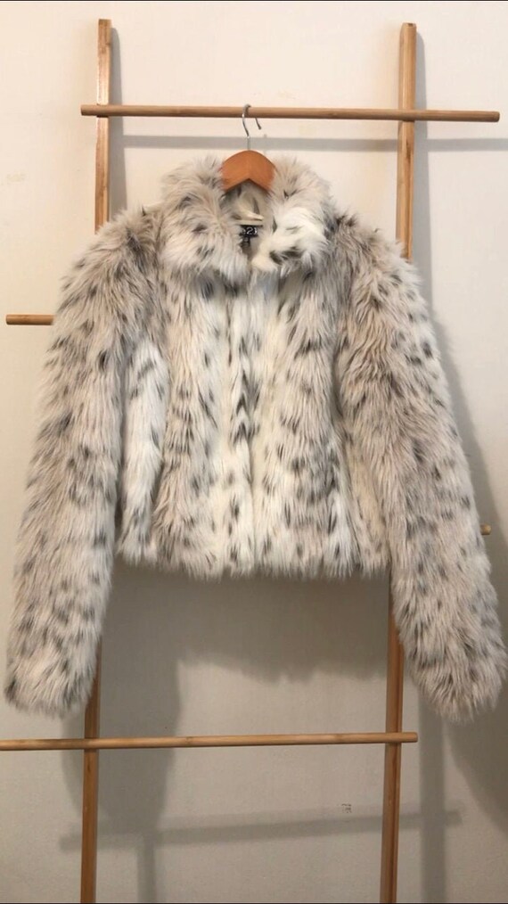 Faux Fur Cropped Coat
