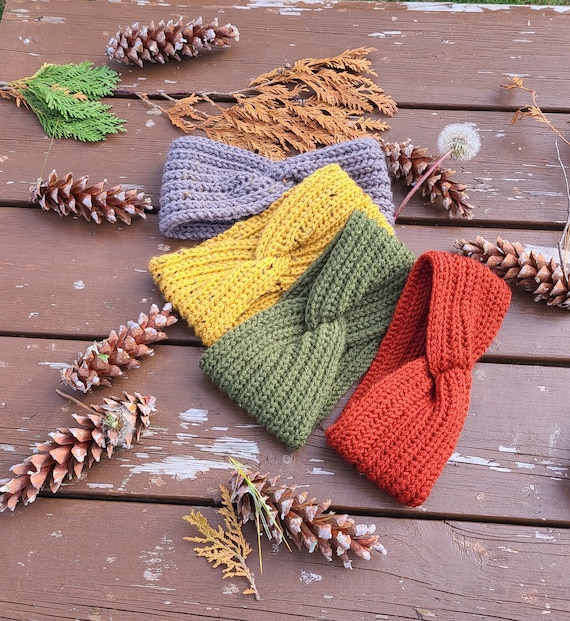 Twist Crochet Headband, Handmade Headband, Hair Accessories  display picture 3