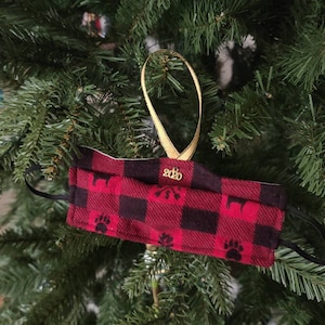 2020 Face Mask Christmas Ornament: Buffalo Plaid Holiday Decor